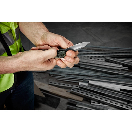 Milwaukee FASTBACK⢠ Camo Folding Knife, 48-22-1524