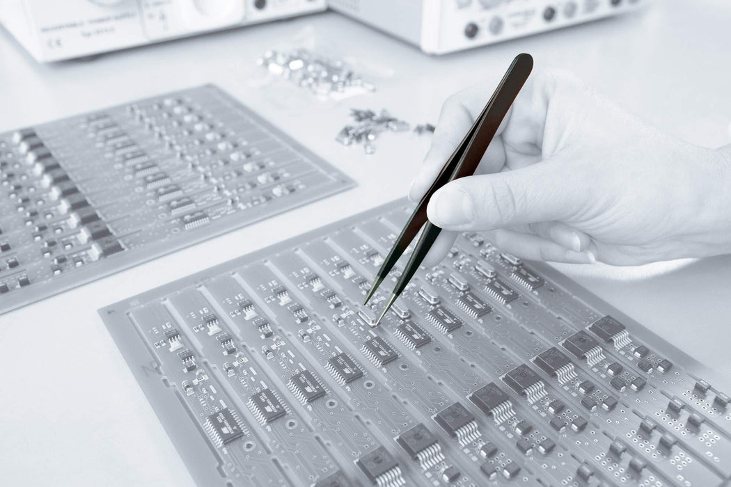 Wiha Stainless Steel Fine Point Professional ESD Precision Tech Tweezer with Static Dissipative Grip and Hypo Allergenic, 130mm Overall Length