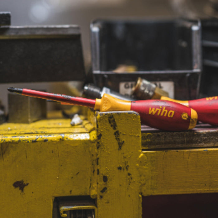 Wiha 2 Piece Insulated SoftFinish Slotted and Phillips Screwdriver Set