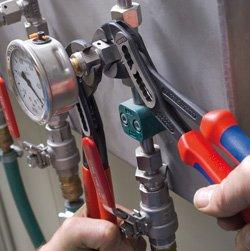 KNIPEX AlligatorĀ® 88 01 300 SBA