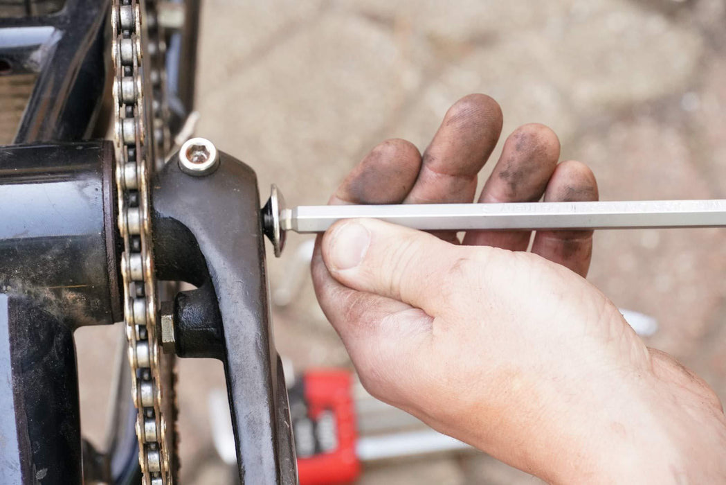 Wiha 66990 MagicRing Ball End Hex Key Set, Long Metric In Holder, 9 Piece