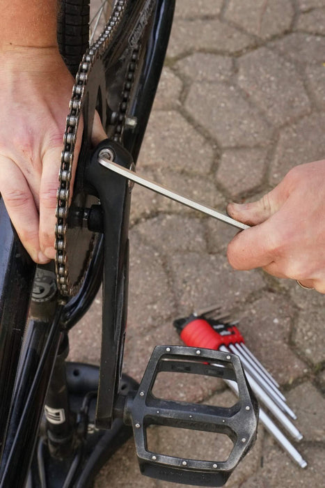 Wiha 66990 MagicRing Ball End Hex Key Set, Long Metric In Holder, 9 Piece