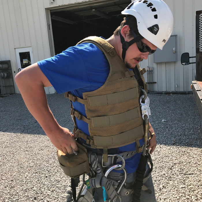 Saratoga Tool Vest® Fall Harness Compatible Coyote