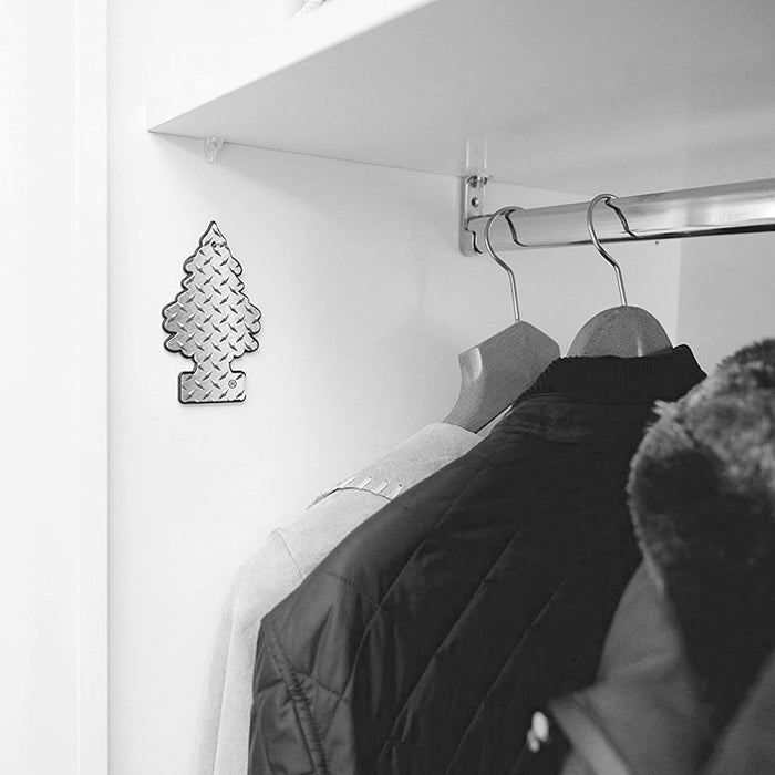 LITTLE TREES Car Freshner 10312, Strawberry