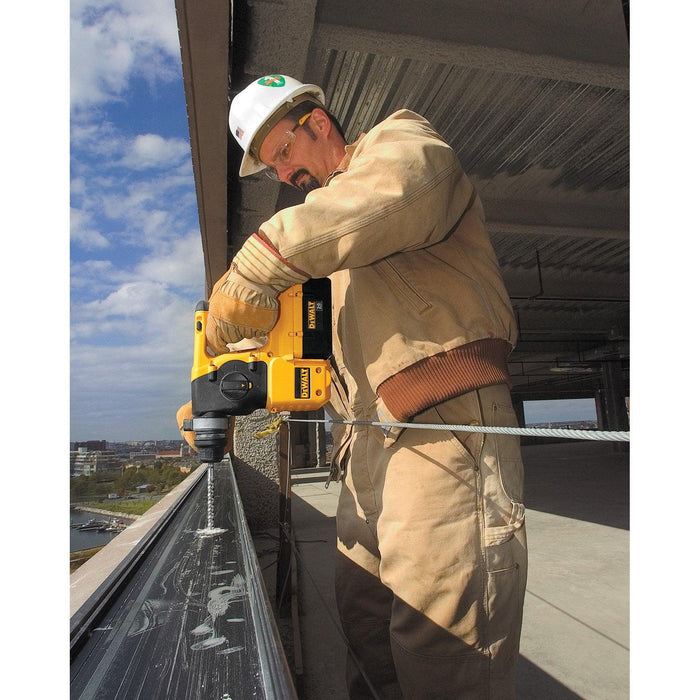 DEWALT DW5531 3/8-Inch by 16-Inch by 18-Inch Solid Rock CarbideSDS+